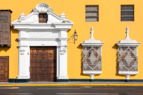 Colonial mansion on the Plaza de Armas, Trujillo, La Libertad, Peru, South America