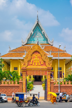Wat Ounalom, Phnom Penh, Cambodia